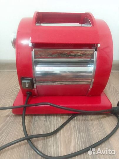 Электрическая тестораскатка лапшерезка