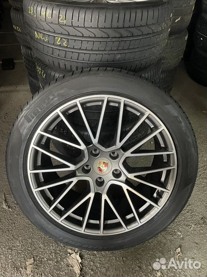 Оригинальные колеса на Porsche Cayenne R21