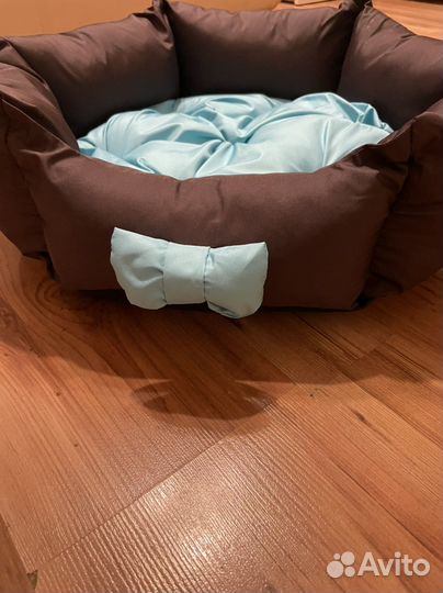 Лежанка для кошек