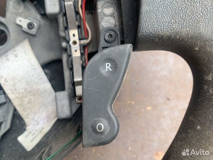 Руль с кнопками круиза scenic 2, меган 2