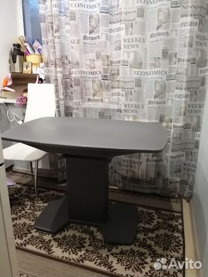 Кухонный стол