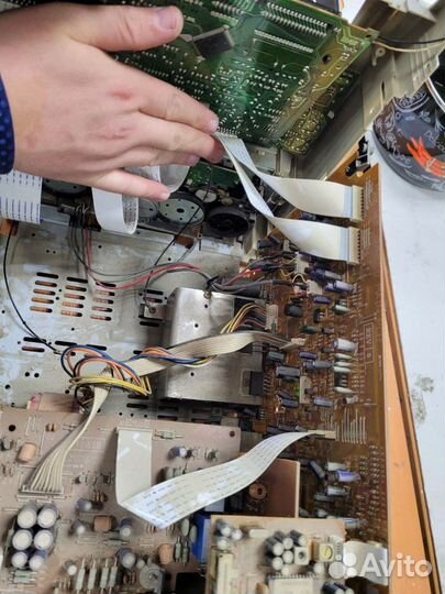 Мастер на час.Услуги электрика,сантехника