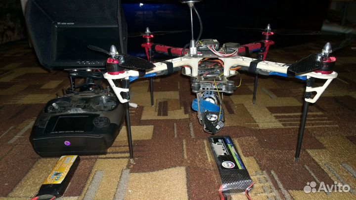 Продам квадрокоптер