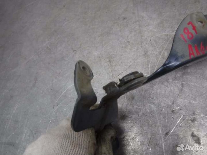 Петля капота правая Nissan Almera G15 K4M 2014