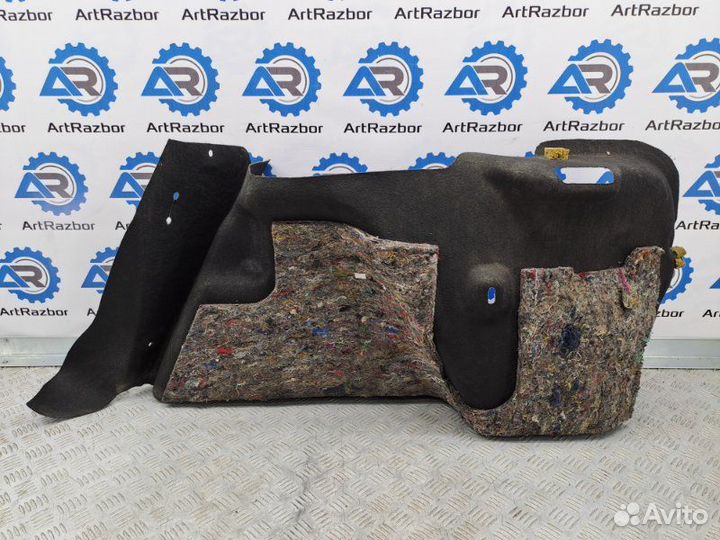 Обшивка багажника левая Renault Fluence 1.6