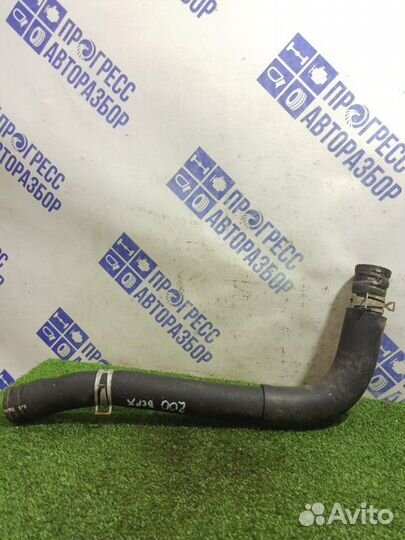 Патрубок системы охлаждения Toyota Corolla