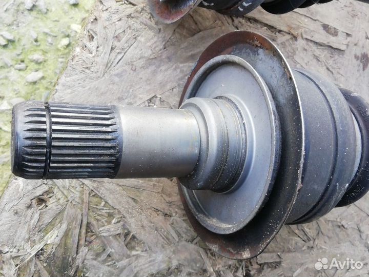 Привод задний правый бмв ф10 BMW f10