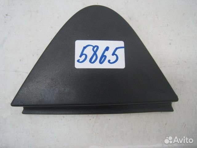 Верхний уголок крыла Nissan Juke F15