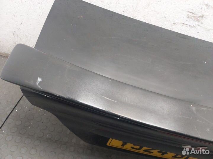 Крышка багажника Mitsubishi Galant, 2001