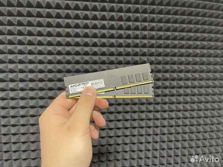 Оперативная память DDR4 AMD 16GB (2x8g) 2666MHz