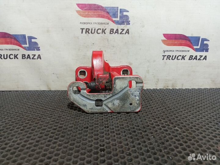 82155541 Петля двери правой Renault T, Volvo FH