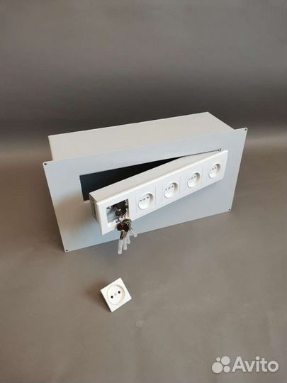 Сейф-тайник-розетка
