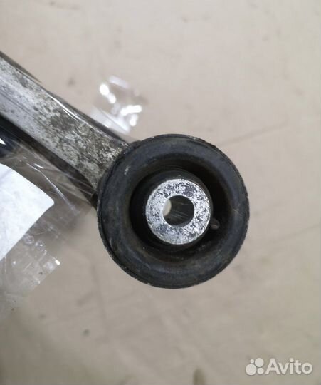 Рычаг передний верхний bmw 7 f02 2010