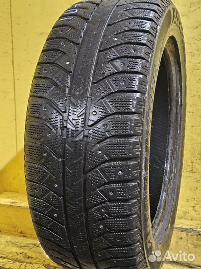 Bridgestone Ice Cruiser 7000 205/55 R16 91T