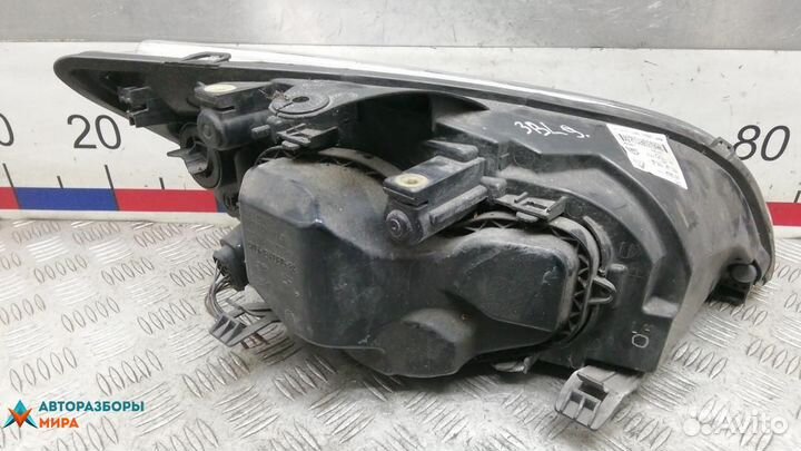 Фара левая Ford Focus 2 2006