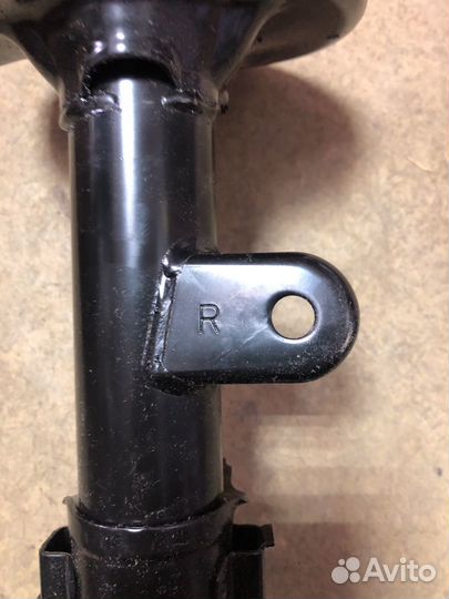 Амортизатор передний Kia новый EX546612E201