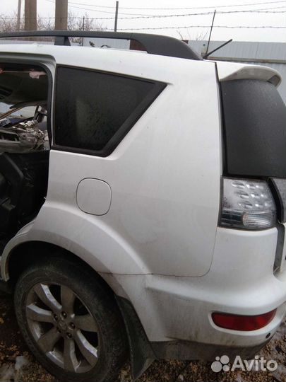 Задняя часть кузова Митсубиси Аутлендер XL рестайл