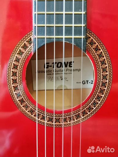 Акустическая гитара