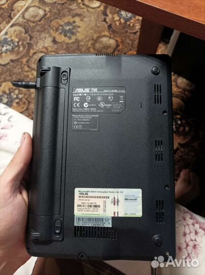 Asus eee pc 700