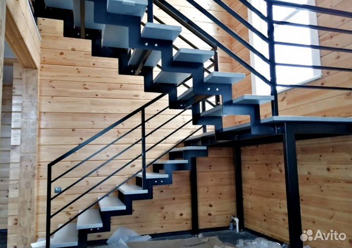 Лестница для дачи
