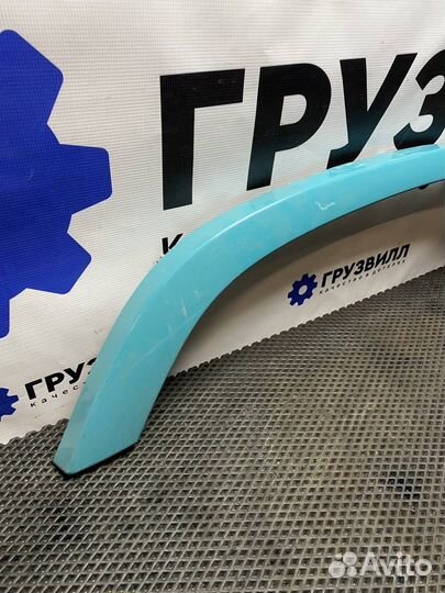 Расширитель (накладка) колесной арки правый Volvo