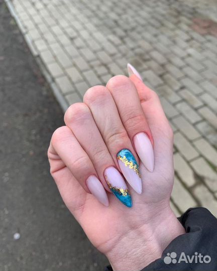 Наращивание ногтей