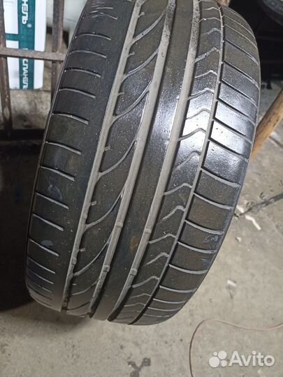 Bridgestone Potenza RE050A 235/40 R18
