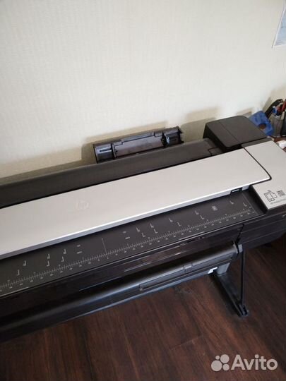 Цветной струйный принтер HP DesignJet T830