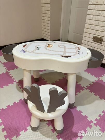 Детский стол и стул трансформер