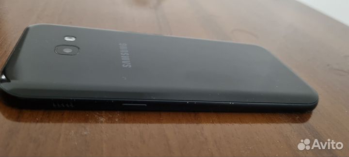 Samsung Galaxy A5 (2017) SM-A520F/DS, 3/32 ГБ