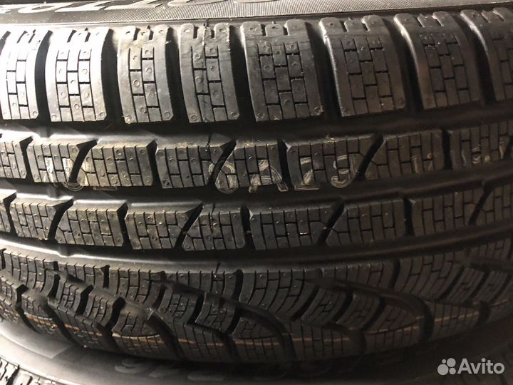 Pirelli Winter Sottozero 210 Serie II 205/60 R16 92H