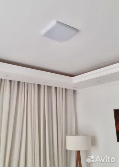 Светодиодный потолочный светильник LED накладной