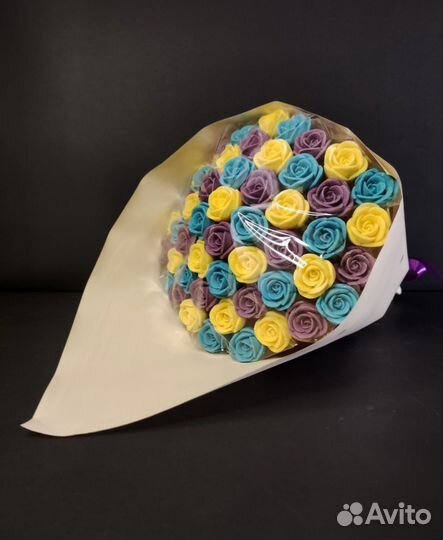 Букет - 51 Роза из Белого Шоколада