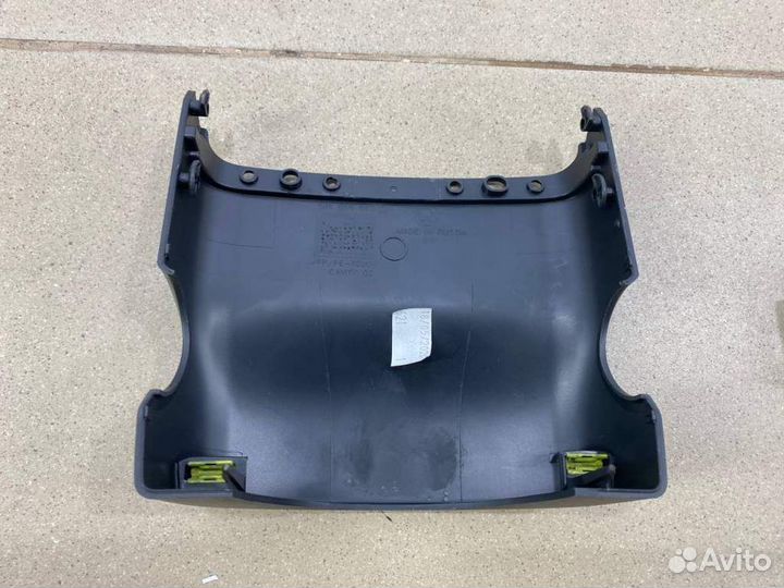 Кожух рулевой колонки верхний Volkswagen Polo (RUS