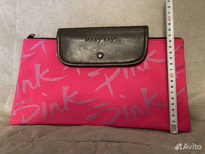 Большая косметичка на молнии. Новая