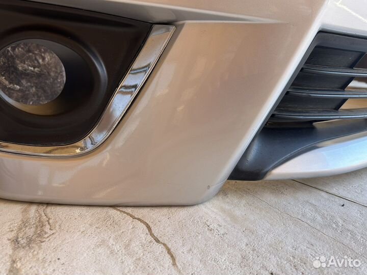 Передний Бампер toyota corolla 180