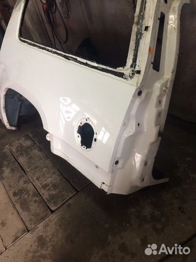 Четверть заднее левое крыло Cadillac Escalade ESV