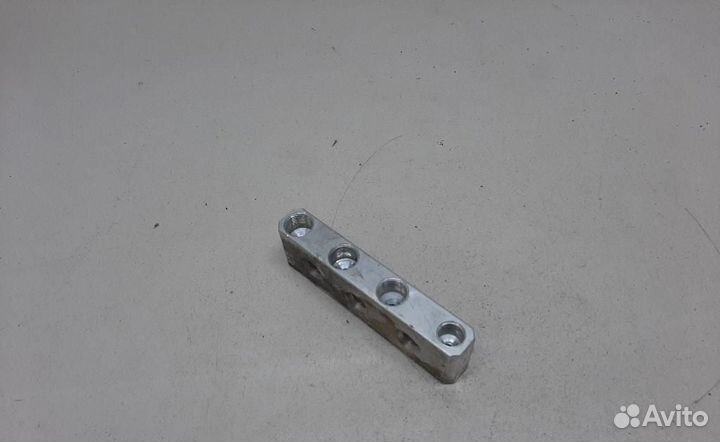 Соединитель металлический BMW 5-Series (F10,F11,F1