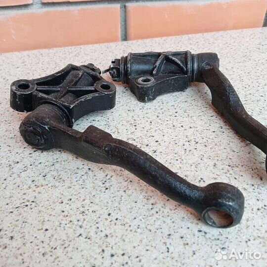 Маятниковые рычаги для Москвич 412