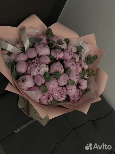 Букет пионы доставка