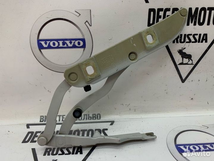 Петля капота передняя правая BMW 3 E46 41617028578
