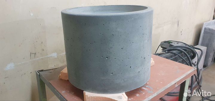 Кашпо из бетона