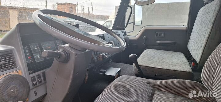 Тентованный грузовик TATA 2784, 2008