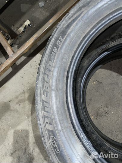 Yokohama BluEarth RV-01 215/60 R17