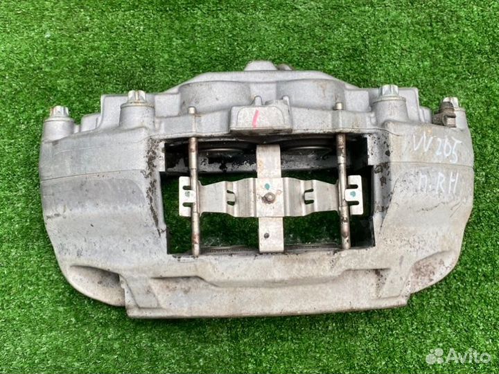 Суппорт тормозной передний правый Mercedes-Benz