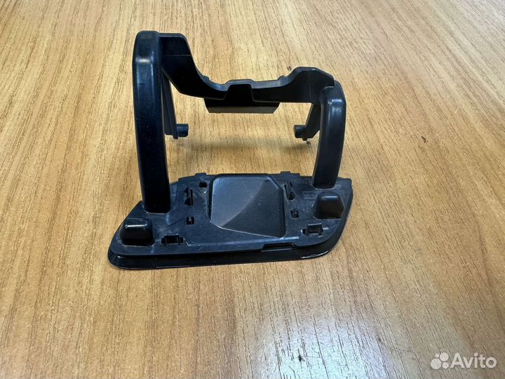 Крышка омывателя фары правая Mersedes W156 GLA