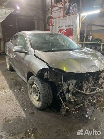 Кузов Renault fluence разбор