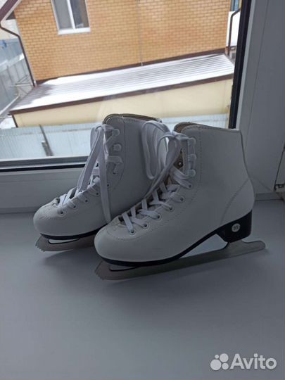 Коньки фигурные