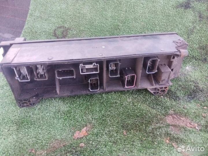 Блок предохранителей Chrysler Voyager 3 ENC