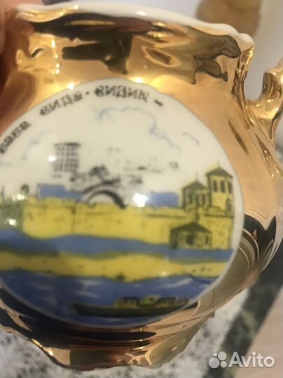 Чайно-кофейный сервиз золотой